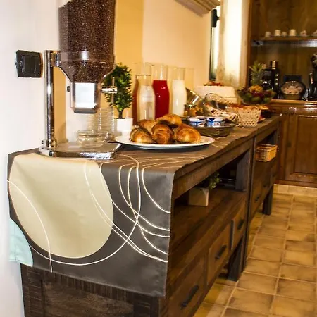 Vicolo Del Porto Bed and Breakfast 3*