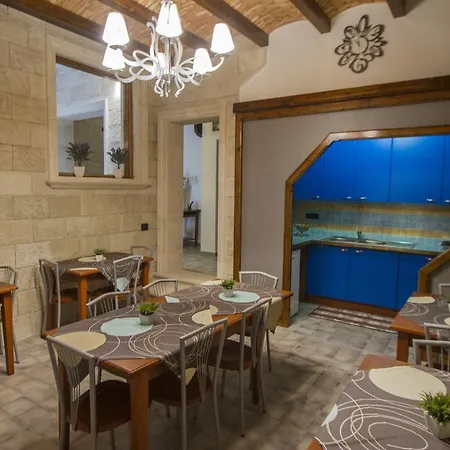 Vicolo Del Porto Bed and Breakfast